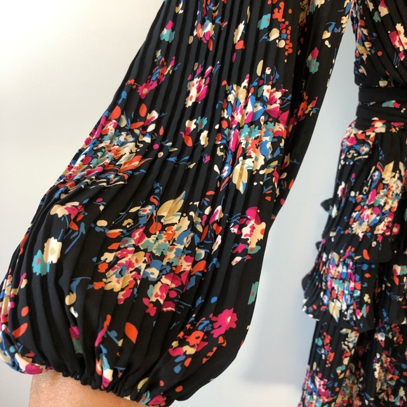 Dee Elly Black Floral Print Tiered Mini Dress Long Sleeve Smocked Waist Large - Picture 9 of 14